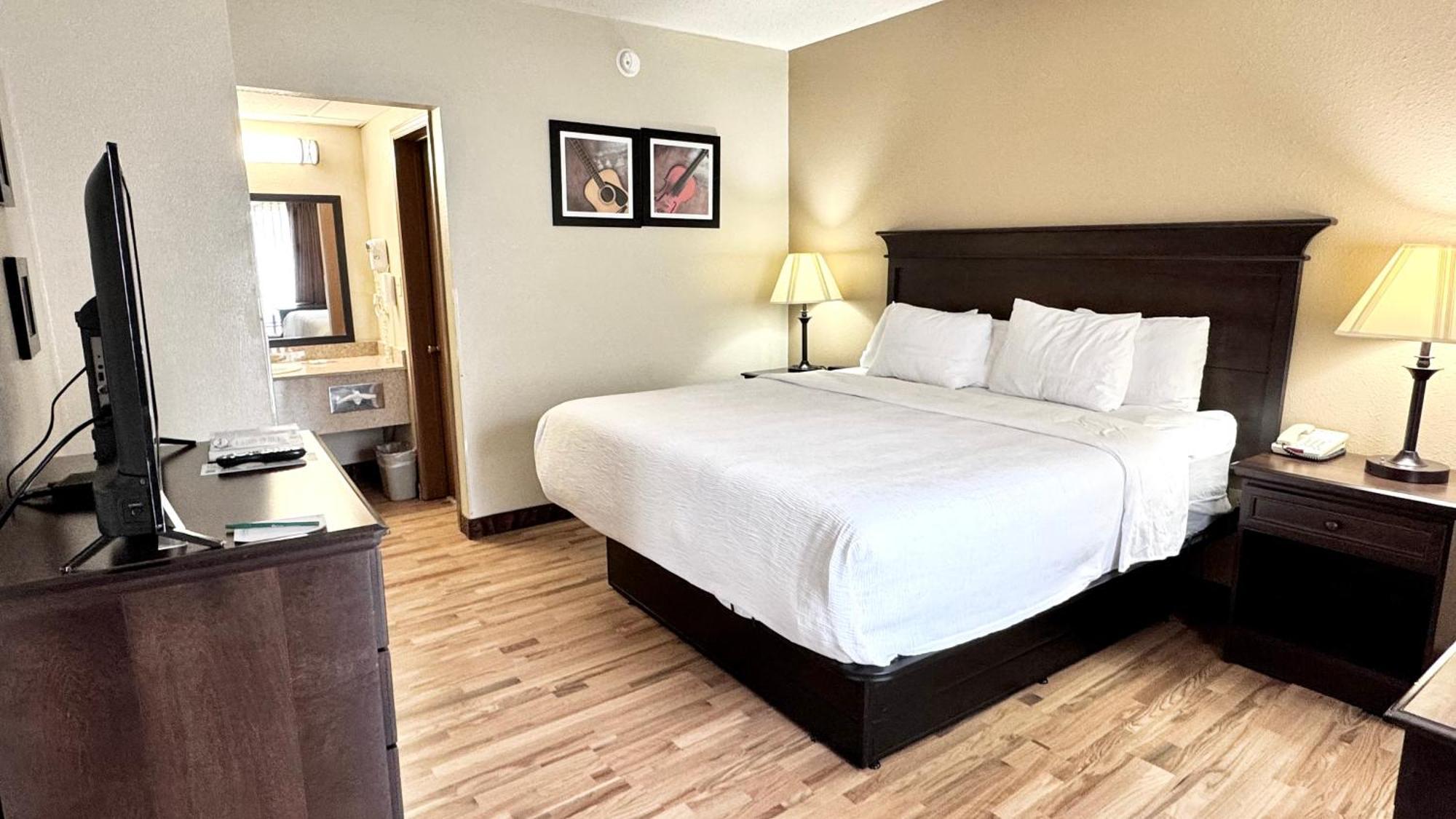 בראנסון Quality Inn West מראה חיצוני תמונה
